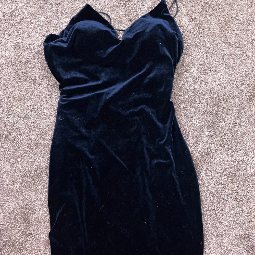 blue velvet dress